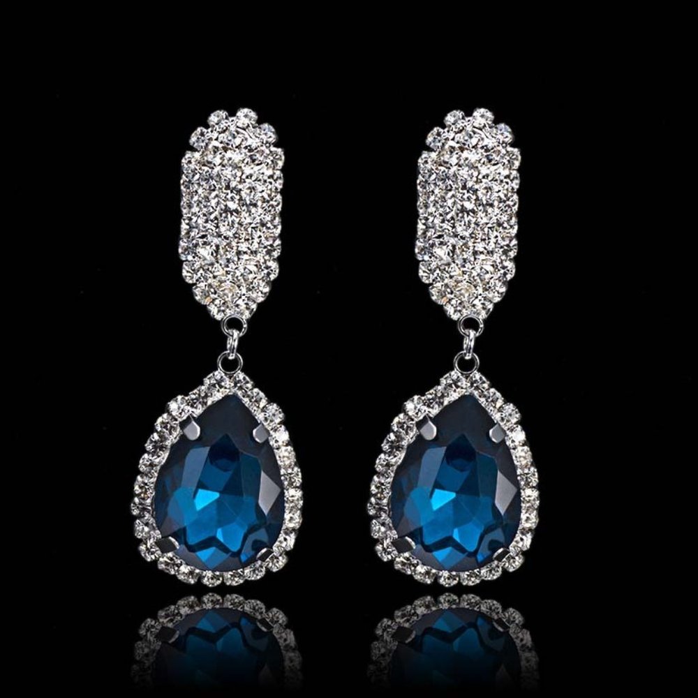 Earrings - Picture 2 of 3